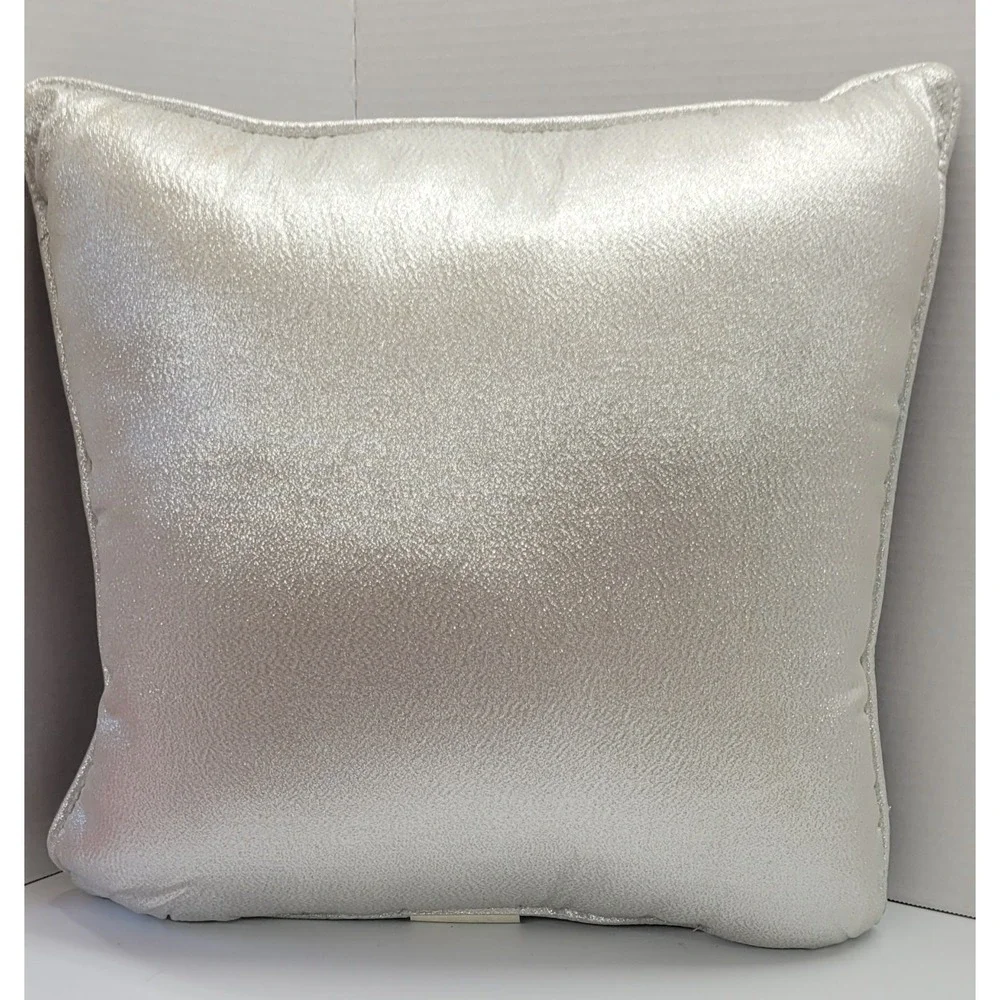 Madison Landing Snowman Needlepoint pillow 17 x 17 inches‎